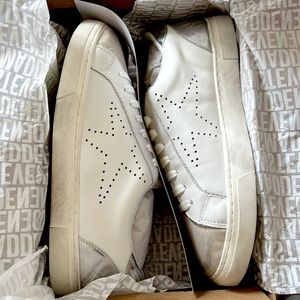 Brand New Steve Madden Casual Sneakers